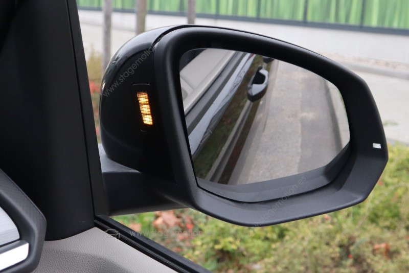 Kit Asistente de cambio de carril con asistente de aparcamiento para VW T7 ST