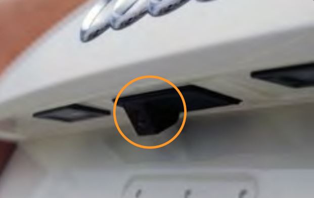 Cámara Trasera RCA asidero para Audi A1(8X), VW Golf V, Skoda Fabia, Yeti y Combi