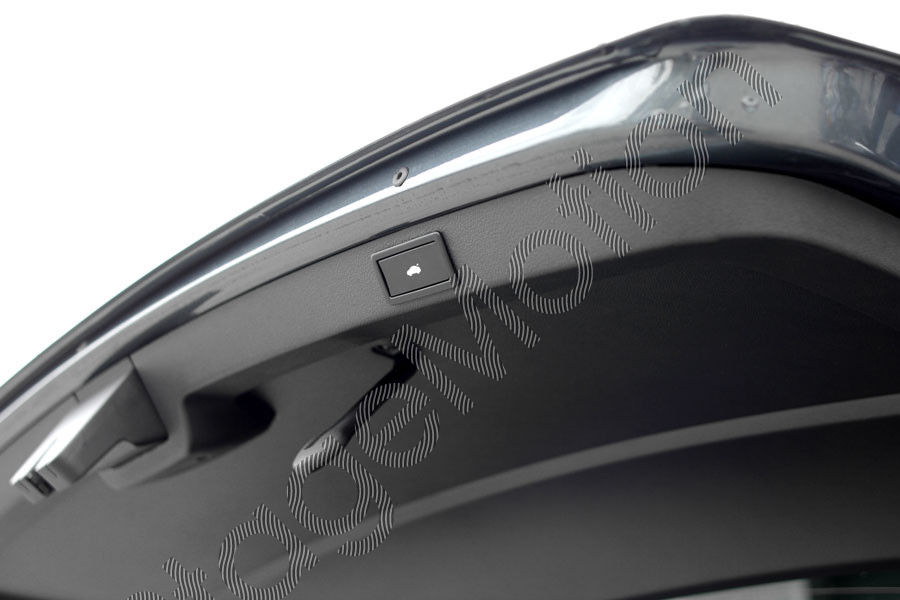 Kit de reequipamiento portón trasero eléctrico para la camioneta Skoda Octavia 5E