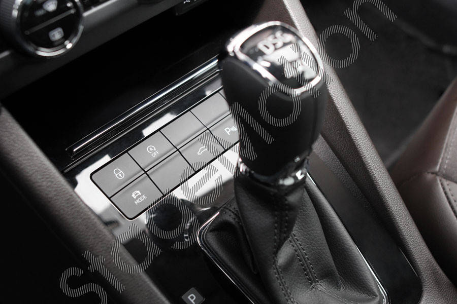 Kit de reequipamiento portón trasero eléctrico para la camioneta Skoda Octavia 5E