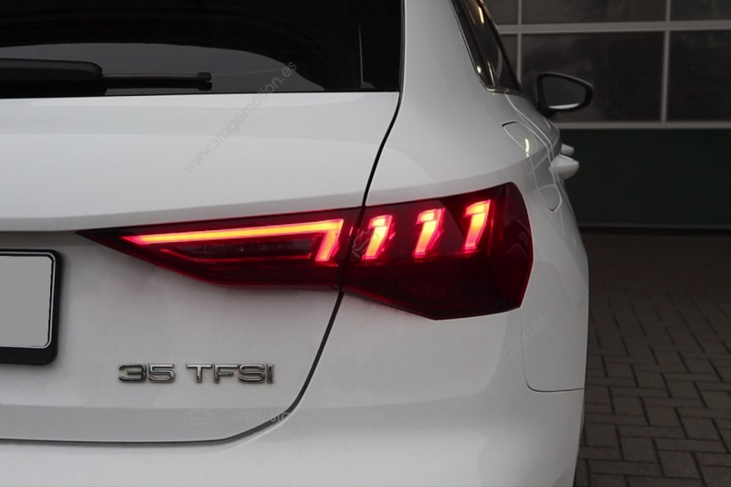 Kit luces traseras LED con luz intermitente dinámica para Audi A3 8Y